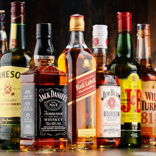 Rota do Whiskey nos EUA: Uma Viagem Pelas Destilarias do Kentucky e Tennessee