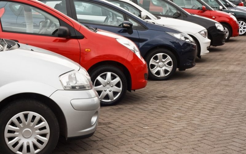 Doação de Carros nos EUA: Benefícios Fiscais e Oportunidades de Compra