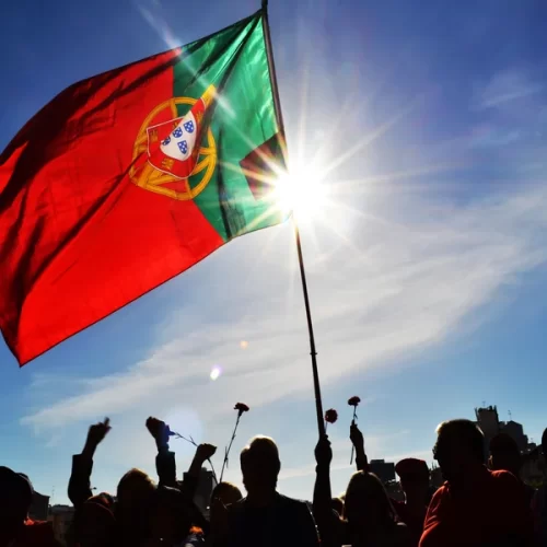 Saiba porque tantos Americanos estão mudando para Portugal?